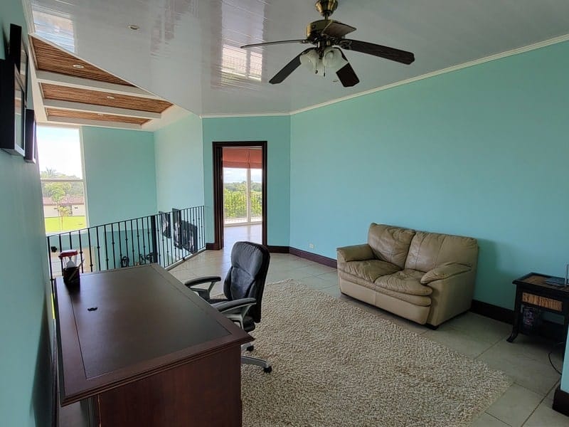 Oceanview property in Tarcoles