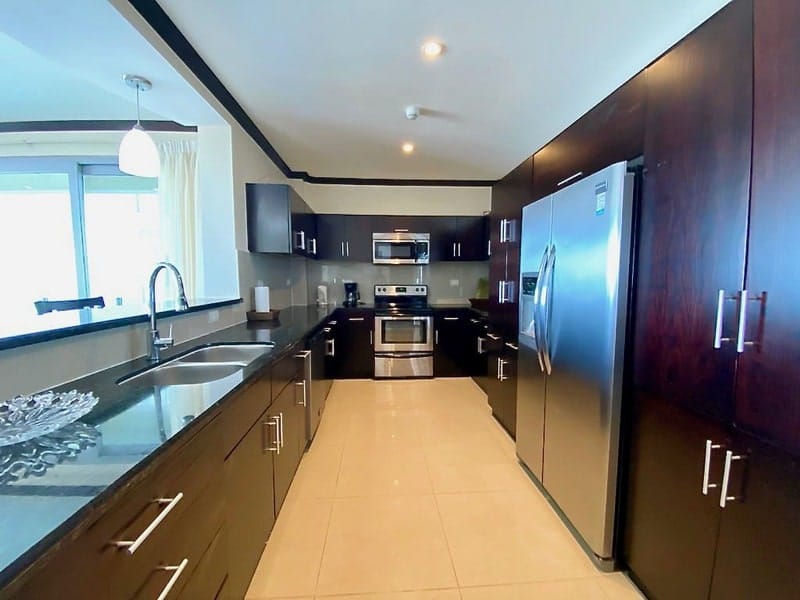 Beachfront condo in Jaco