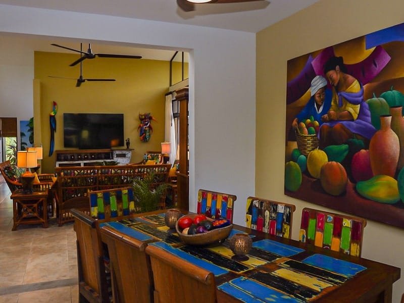 Ocean View home in Jaco