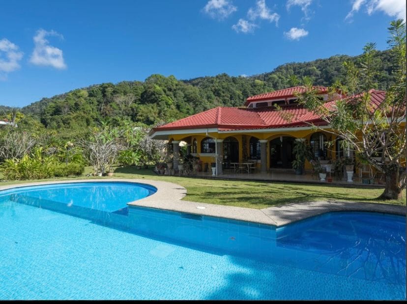 Investment opportunity in Golfito