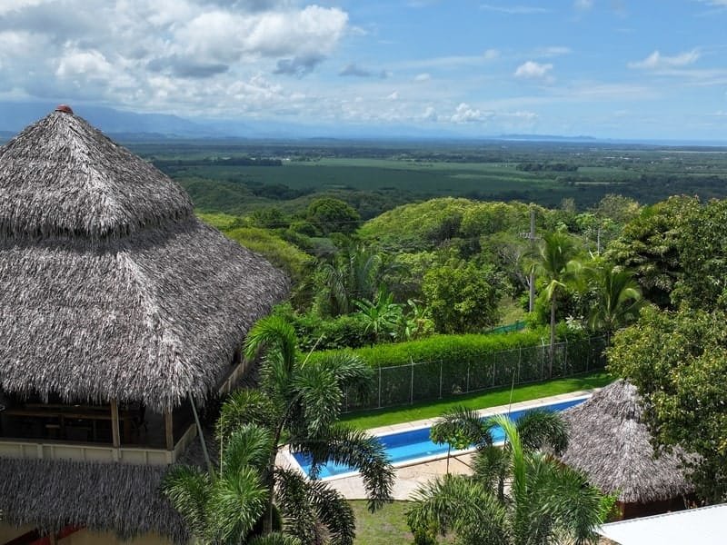 Ocean view resort in Jaco