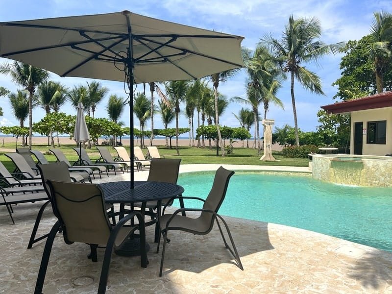 Property in Tres Regalos, Jaco