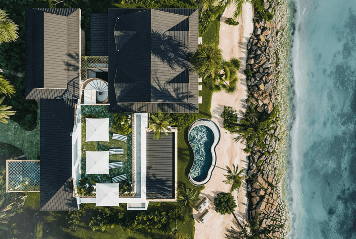 Oceanfront property in Golfito