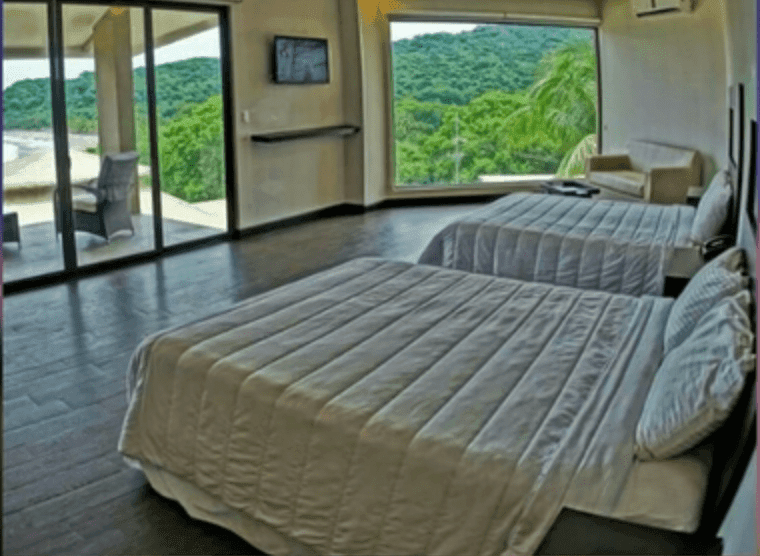 Resort in Playa Carillo