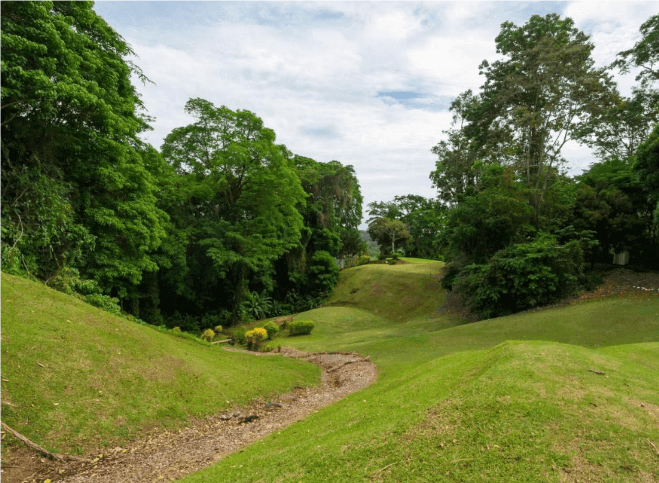 Luxury Estate in Limon