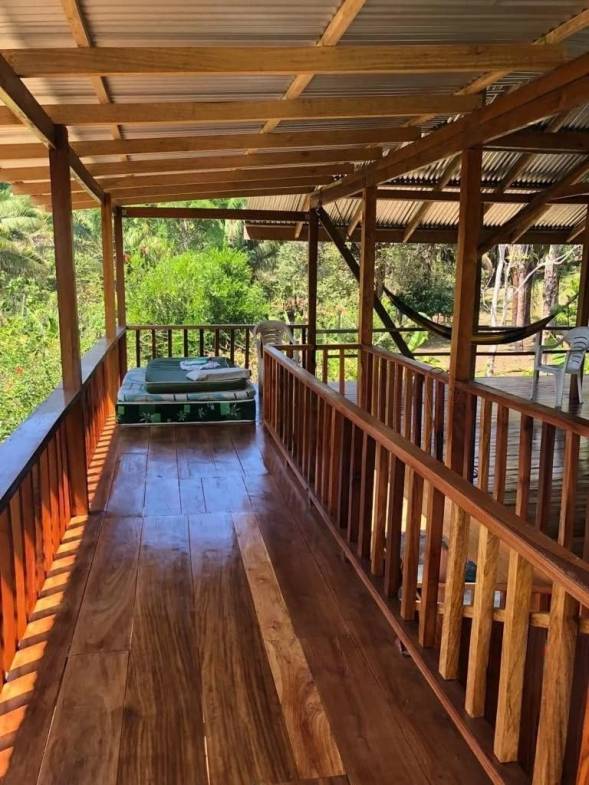 Home and land for sale in Pavones