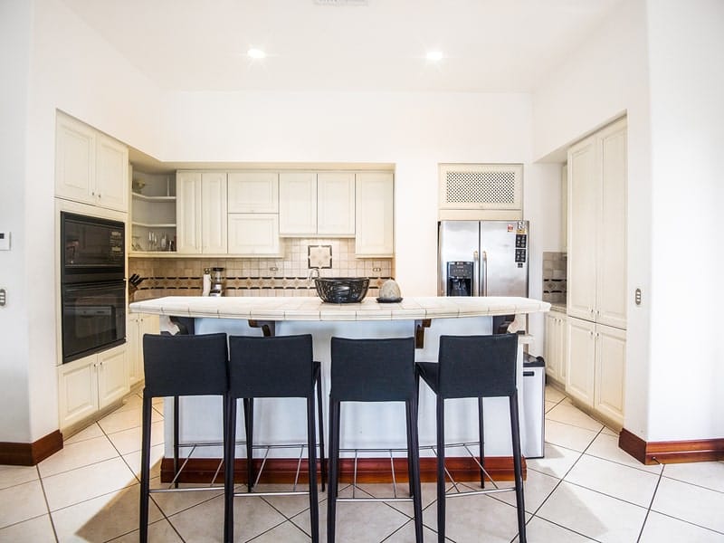 Beachfront condo in Los Sueños