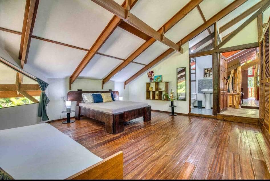 Luxury Estates in Limon