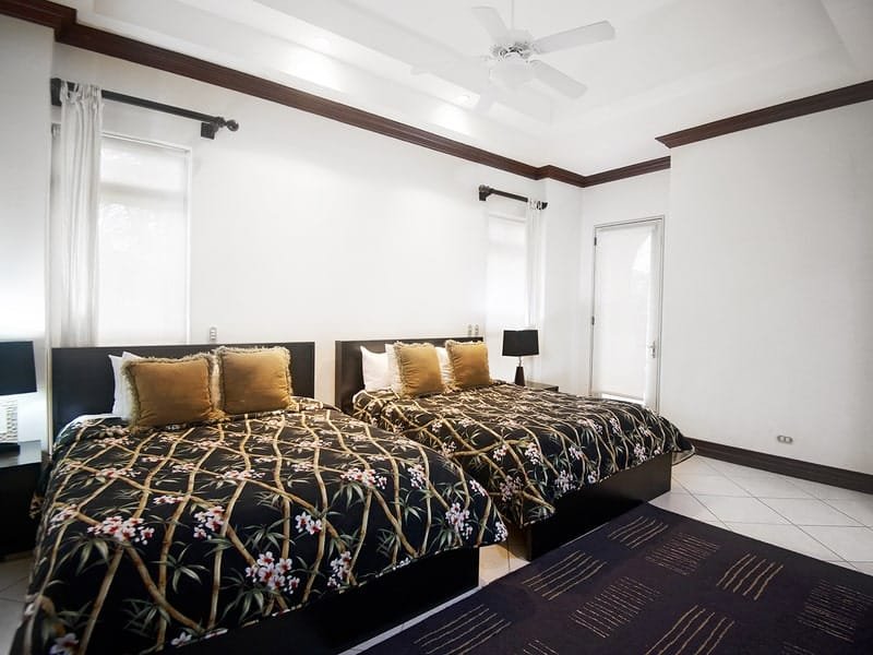 Beachfront condo in Los Sueños