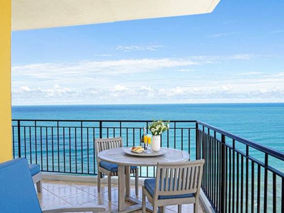 Beachfront condo in Jaco