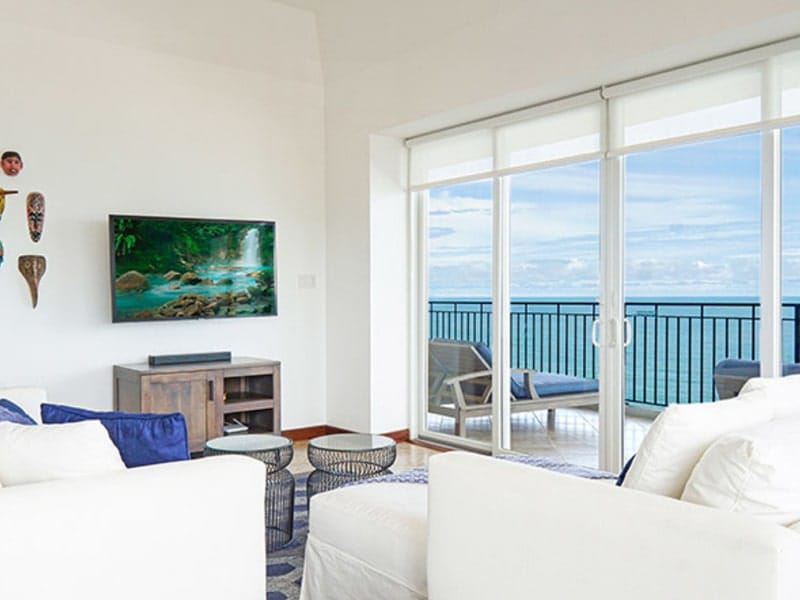 Beachfront condo in Jaco