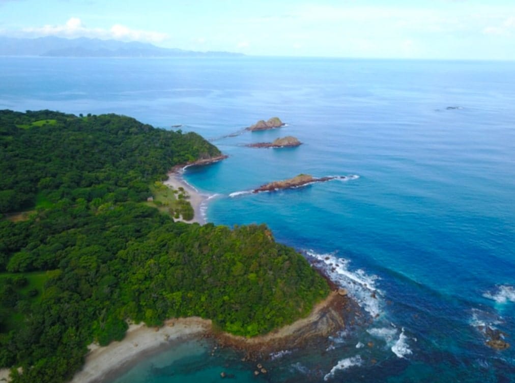 Beachfront land in Papagayo