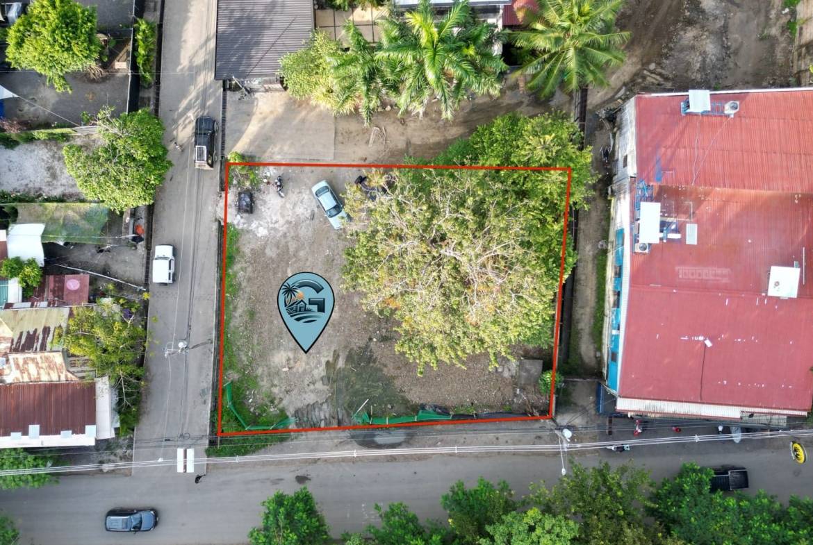 Land in Santa Teresa