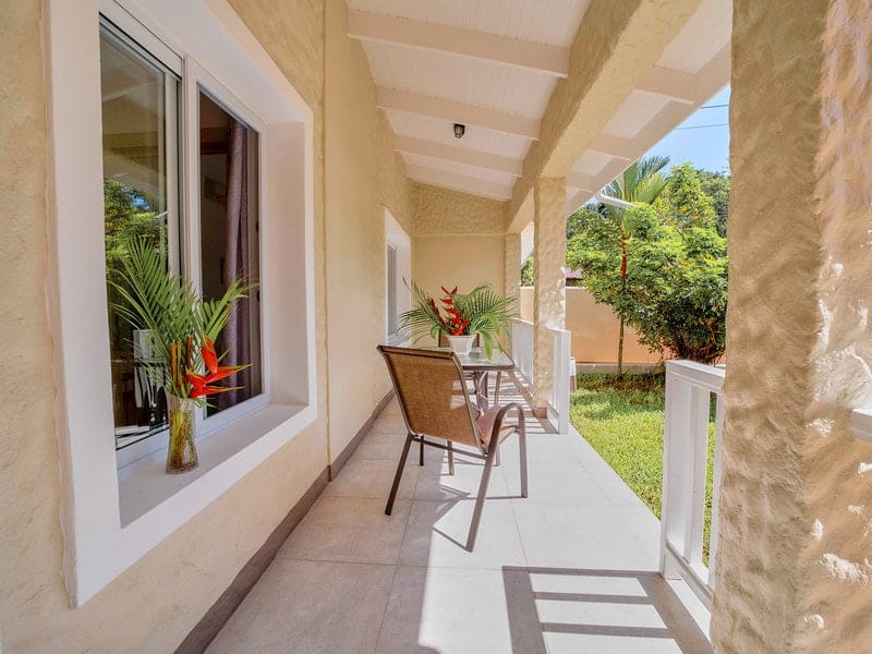 Income producing in Limon