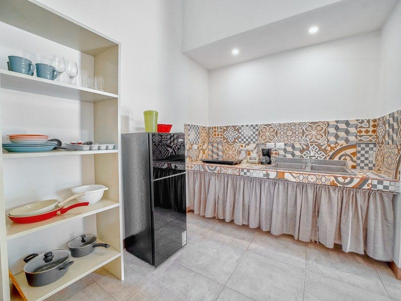 Income producing in Limon