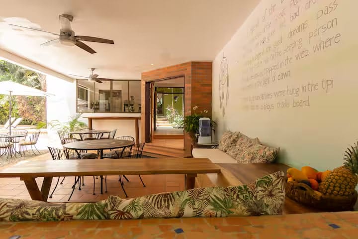 Hotel for sale in Santa Teresa