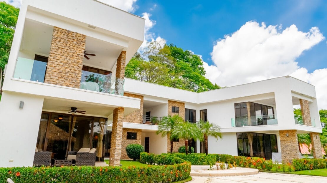 Luxury apartments in Playa del Coco