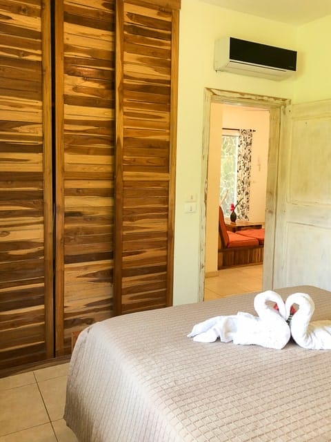 Hotel in North Santa Teresa