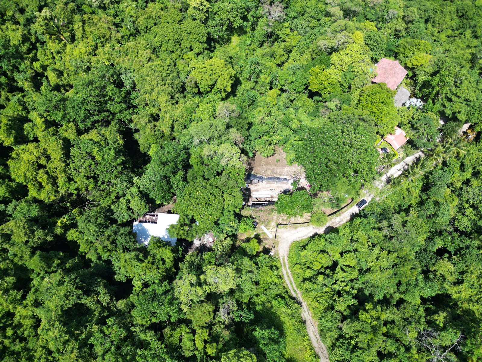 2 luxury homes in Malpais