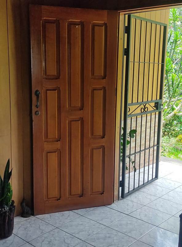 Commercial Property in La Fortuna