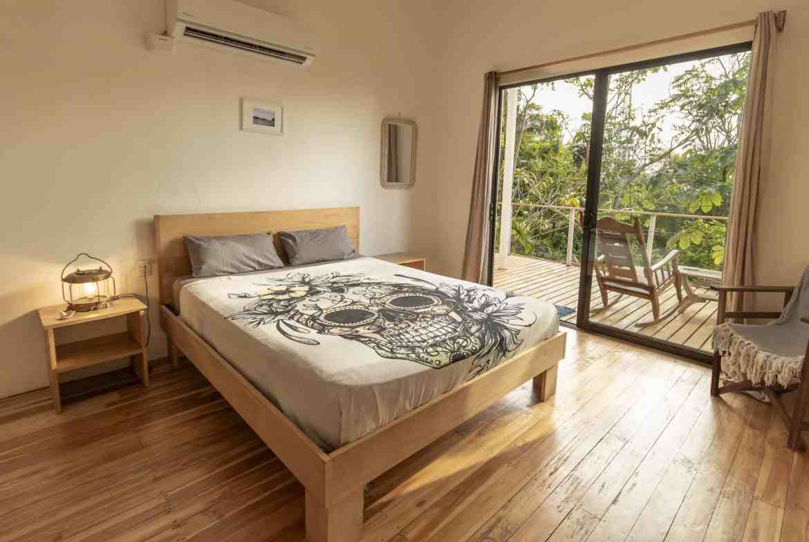 Oceanview hotel in the heart of Santa Teresa