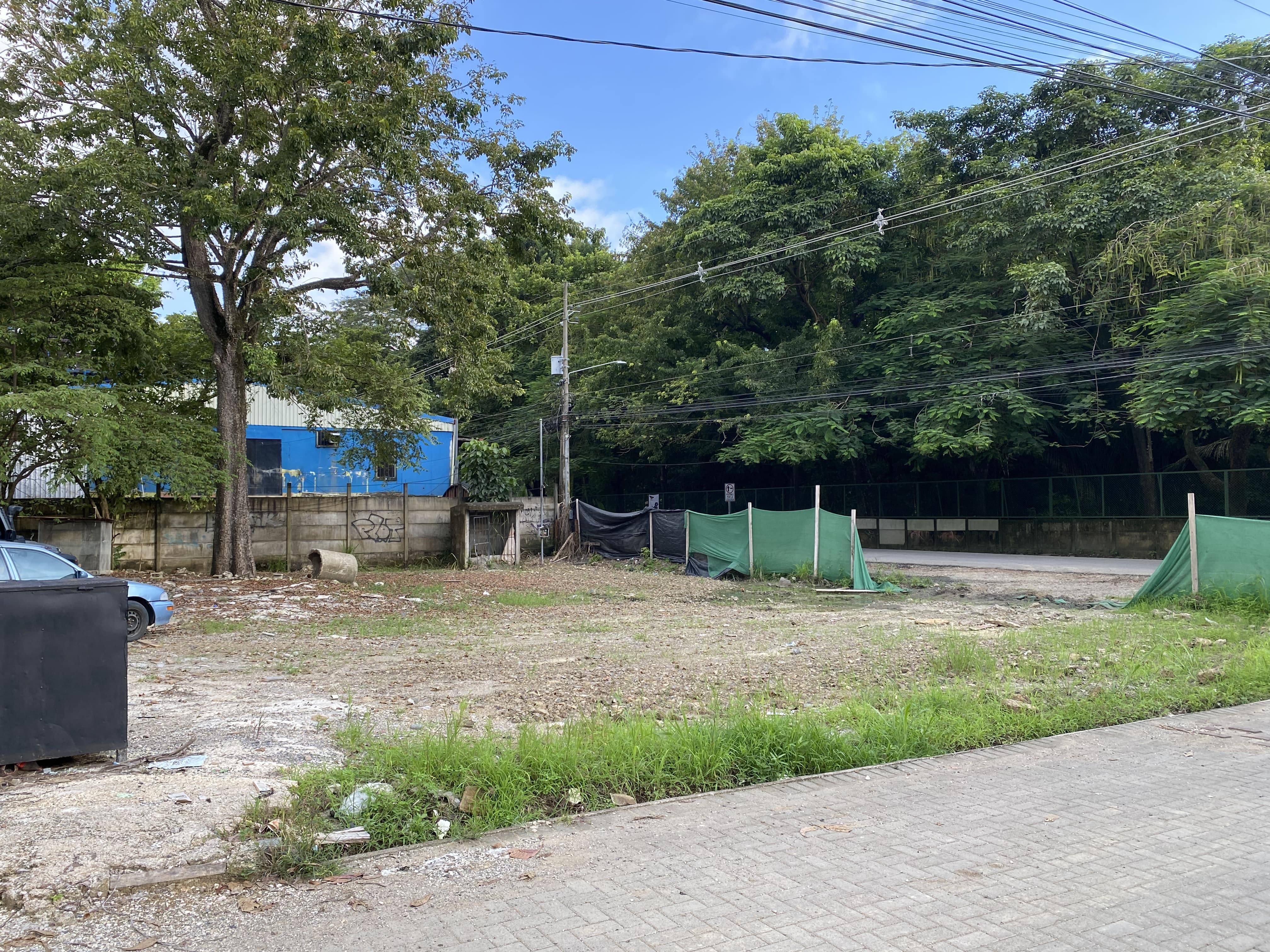 Land in Santa Teresa