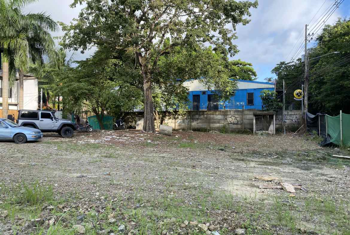 Land in Santa Teresa