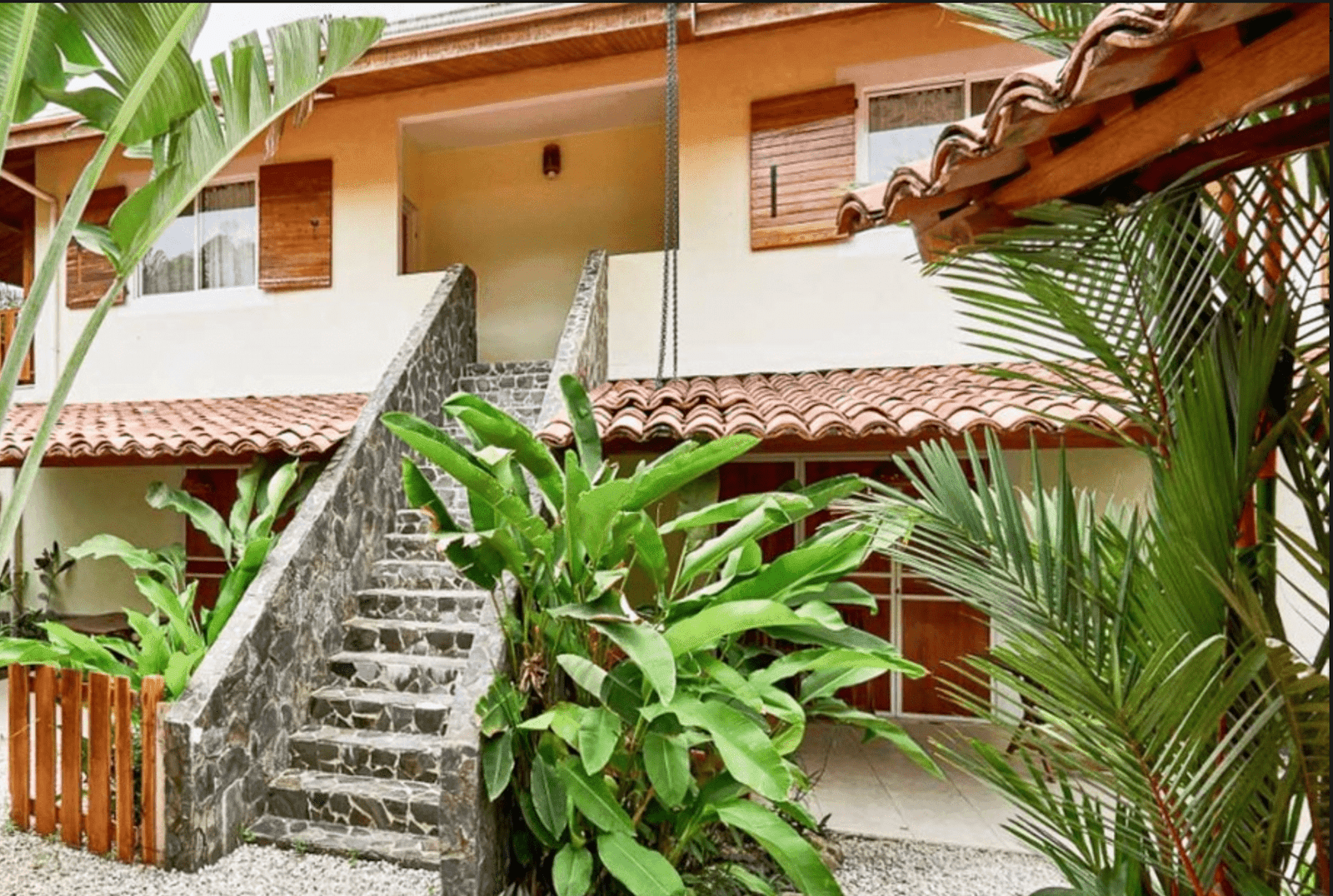 Hotel in North Santa Teresa