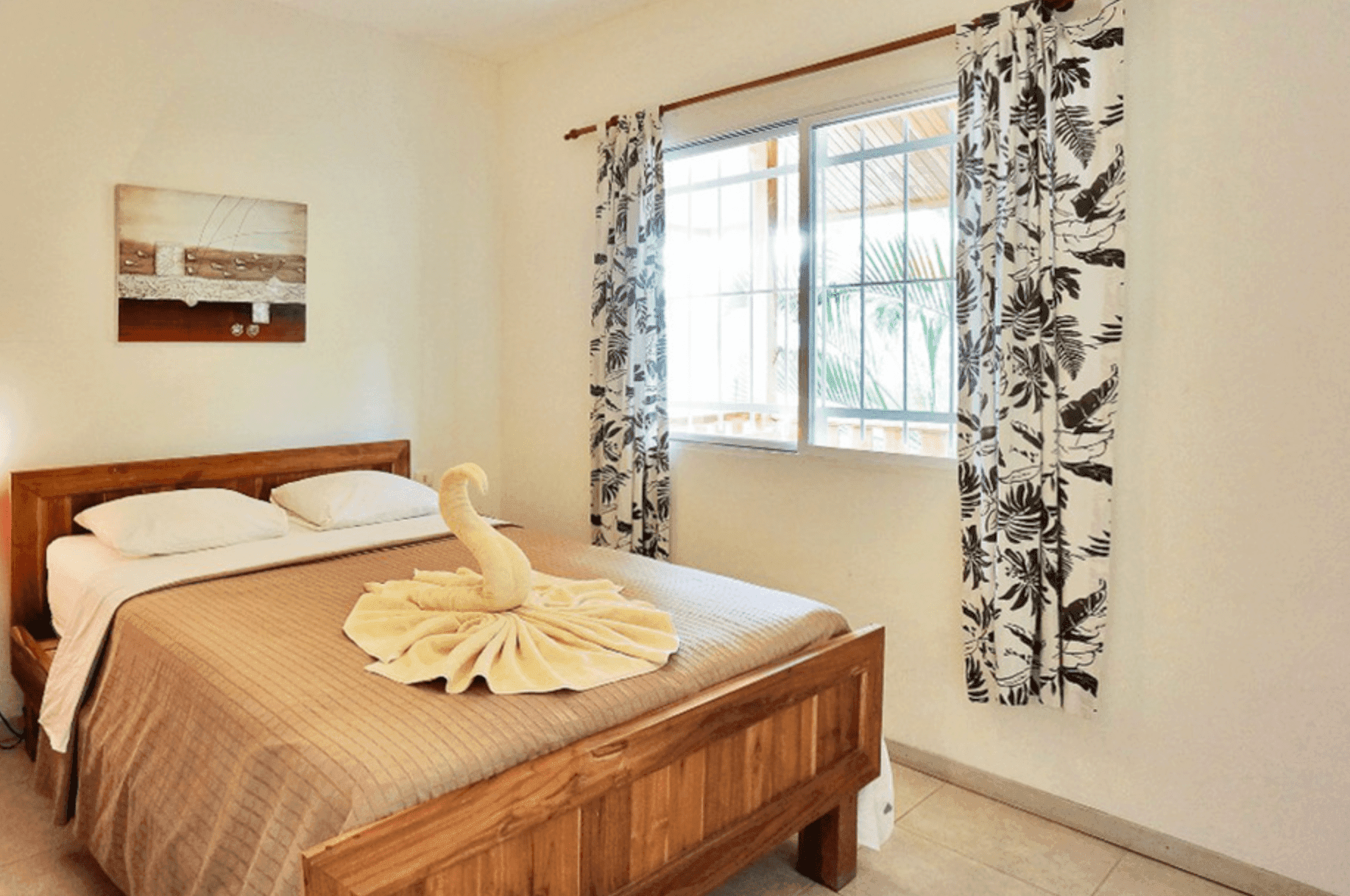 Hotel in North Santa Teresa