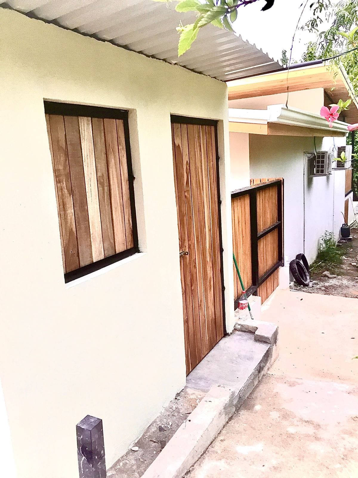 Modern home in Santa Teresa