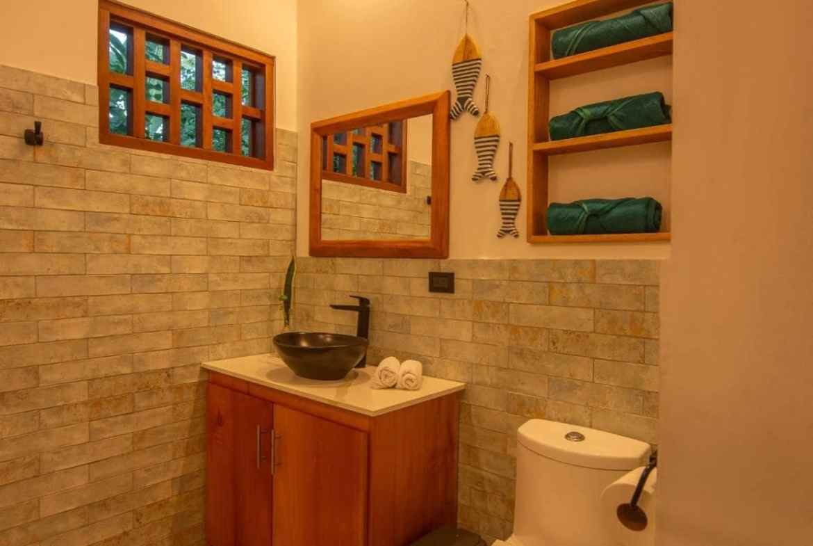 Charming home in Cahuita, Limon