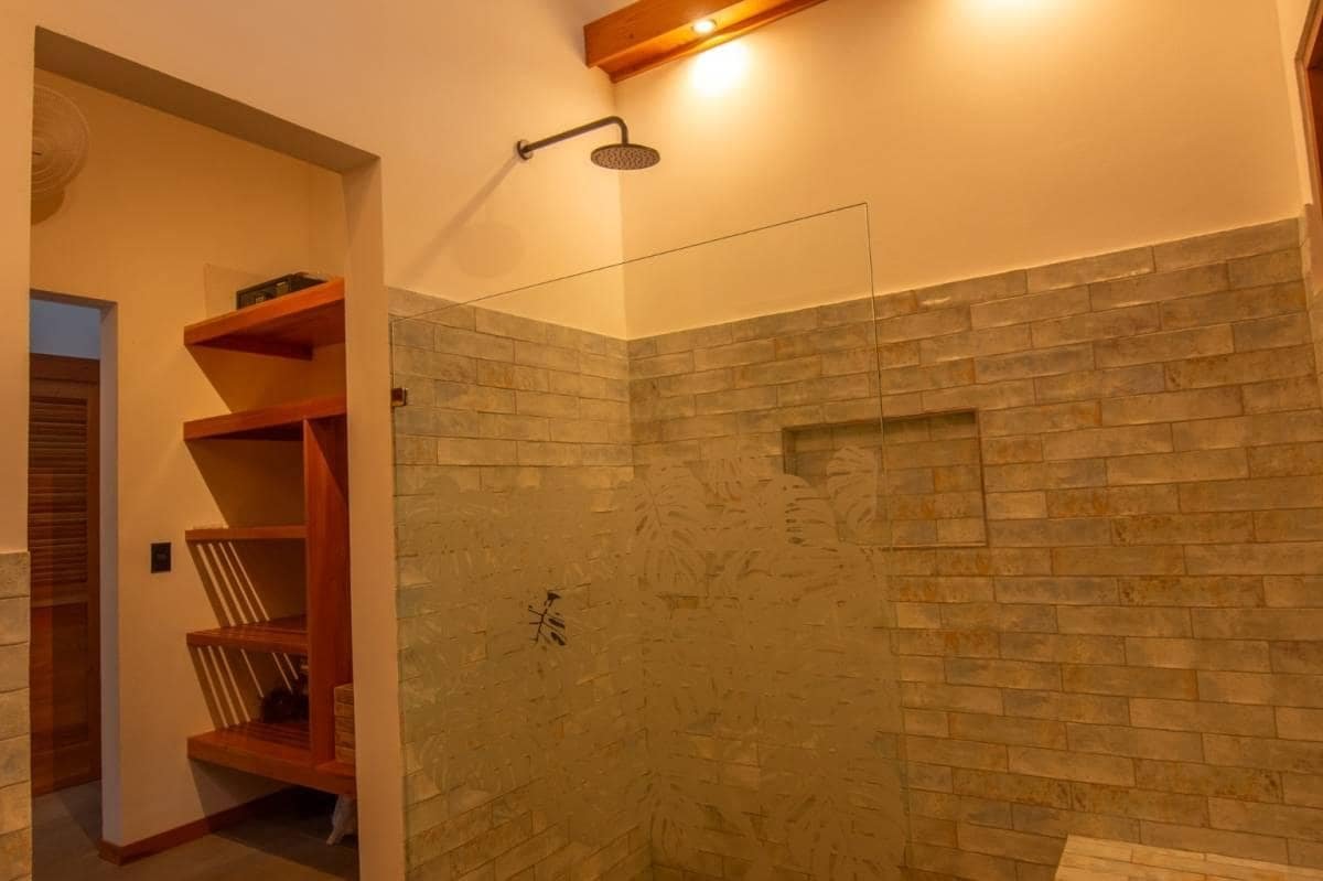 Charming home in Cahuita, Limon