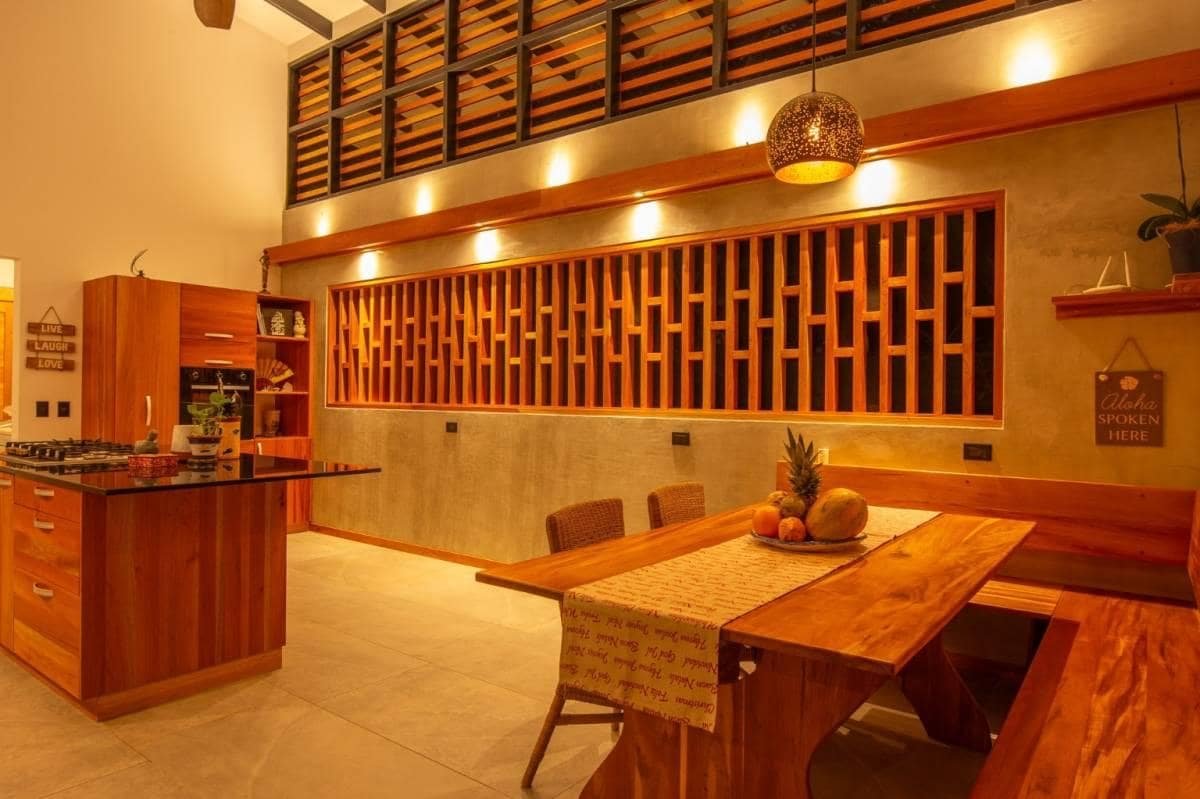 Charming home in Cahuita, Limon