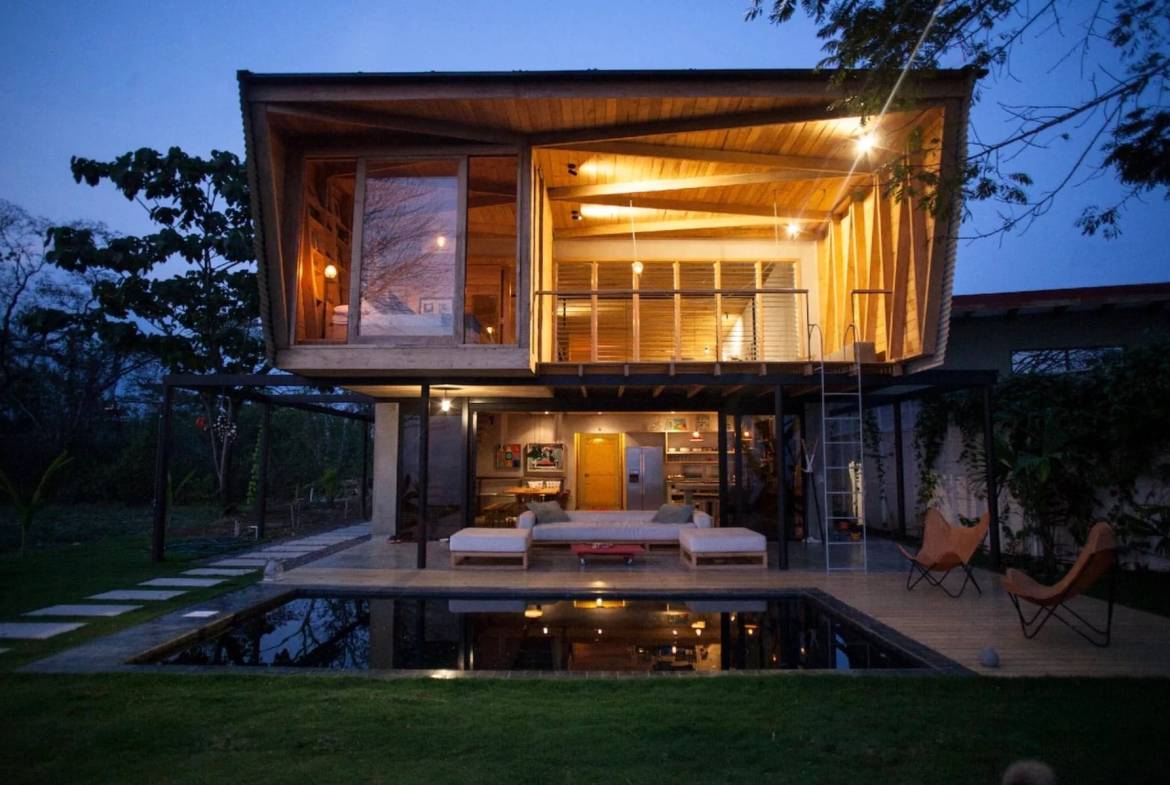 Luxury Estate in Santa Teresa