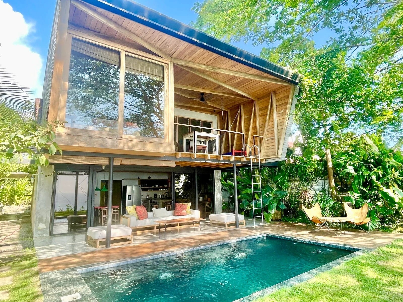 Luxury Estate in Santa Teresa