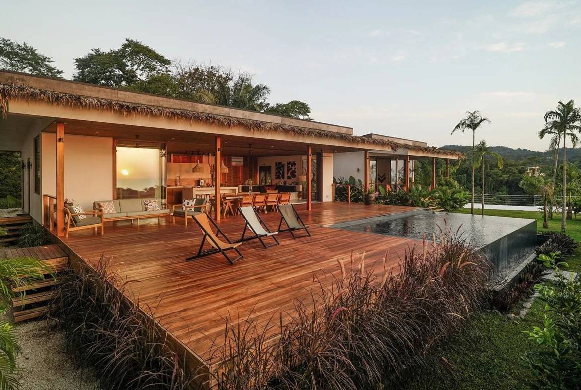 Luxury estate in Malpais