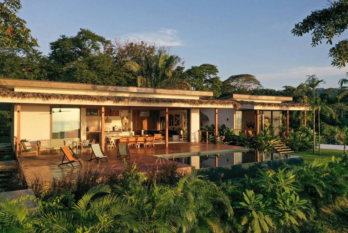 Luxury estate in Malpais