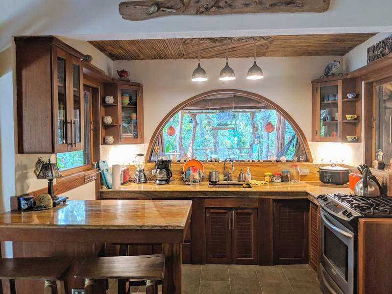 Luxury estate in Playa Carrillo