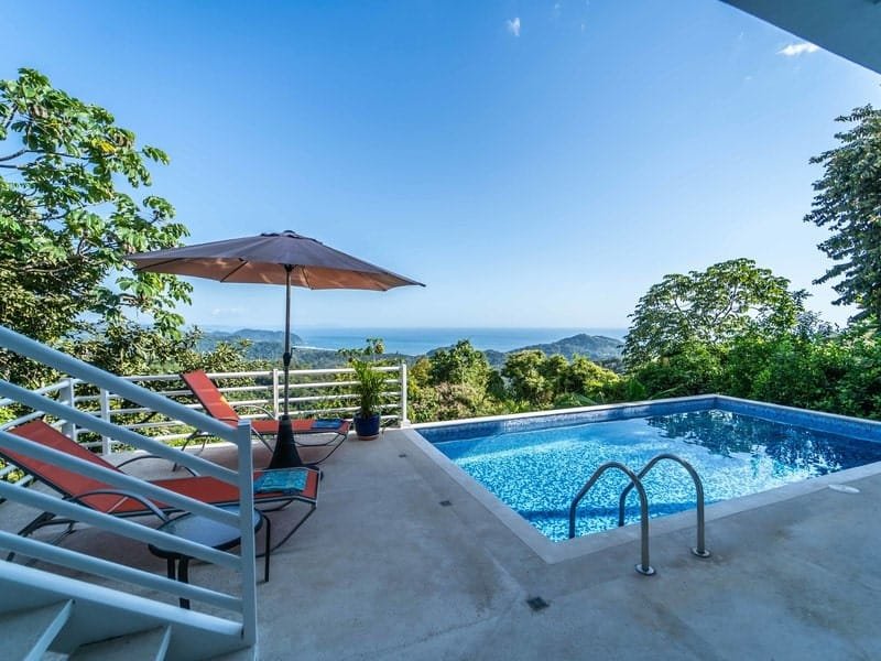 Luxury estate in Playa Carrillo