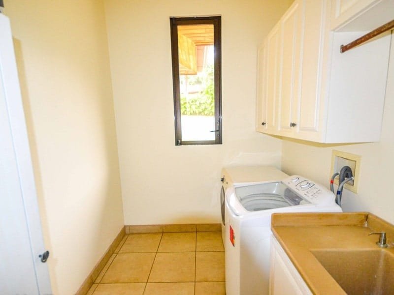 Luxury estate in Playa Carrillo