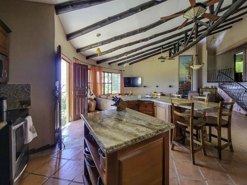 Luxury retreat in Playa Carrillo