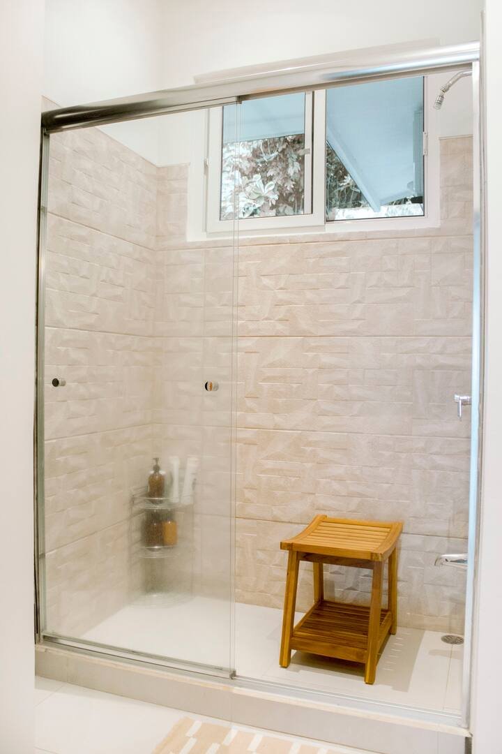 Luxury Hotel in Malpais, Santa Teresa