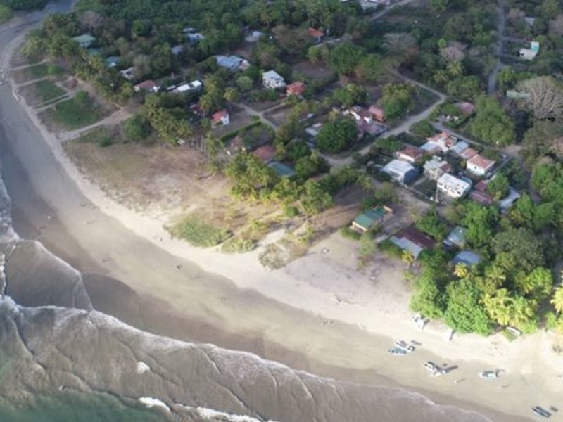 Beachfront lot for sale in Samara
