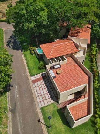 Luxury mansion in Playa Del Coco