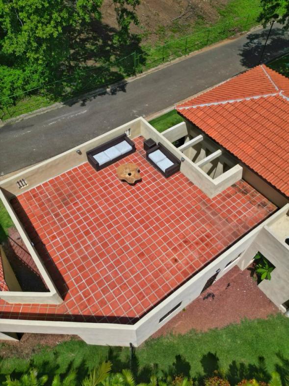 Luxury mansion in Playa Del Coco