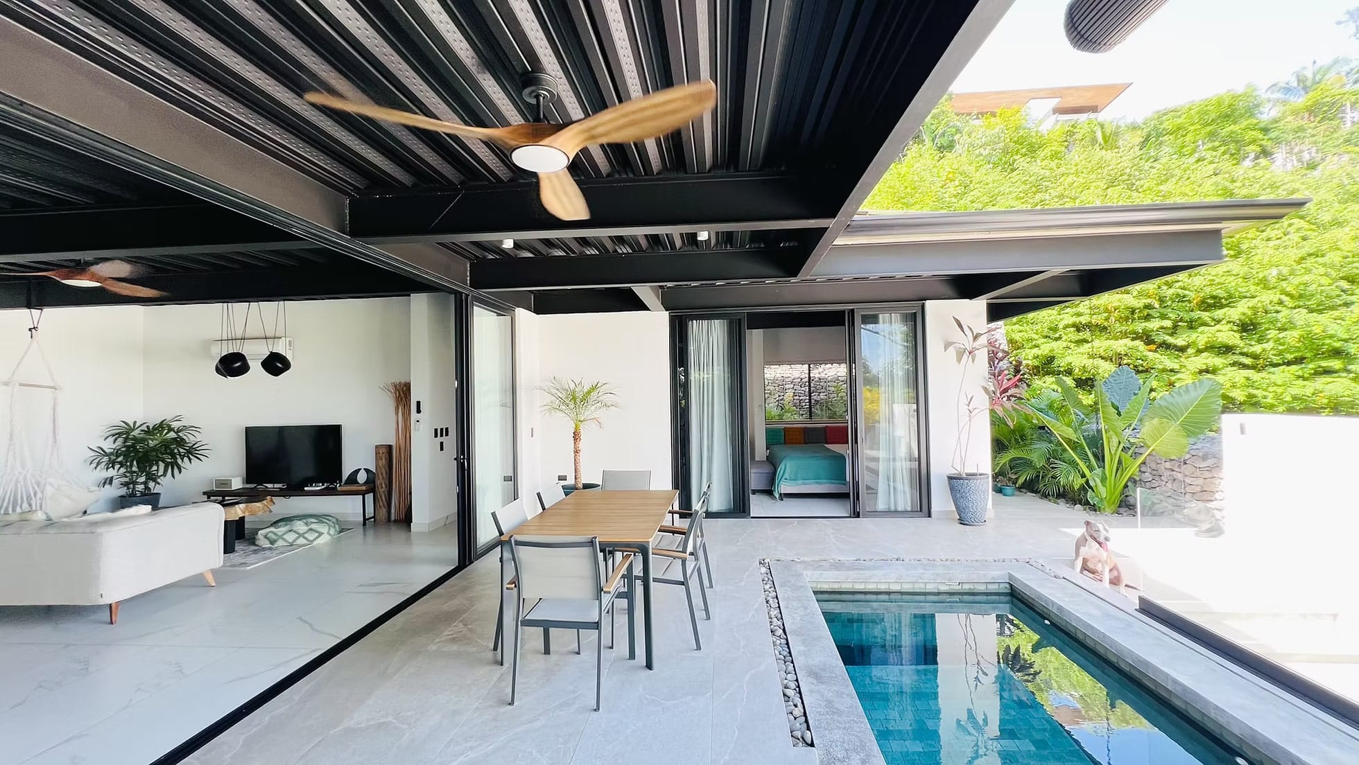 Income producing opportunity in the heart of Santa Teresa