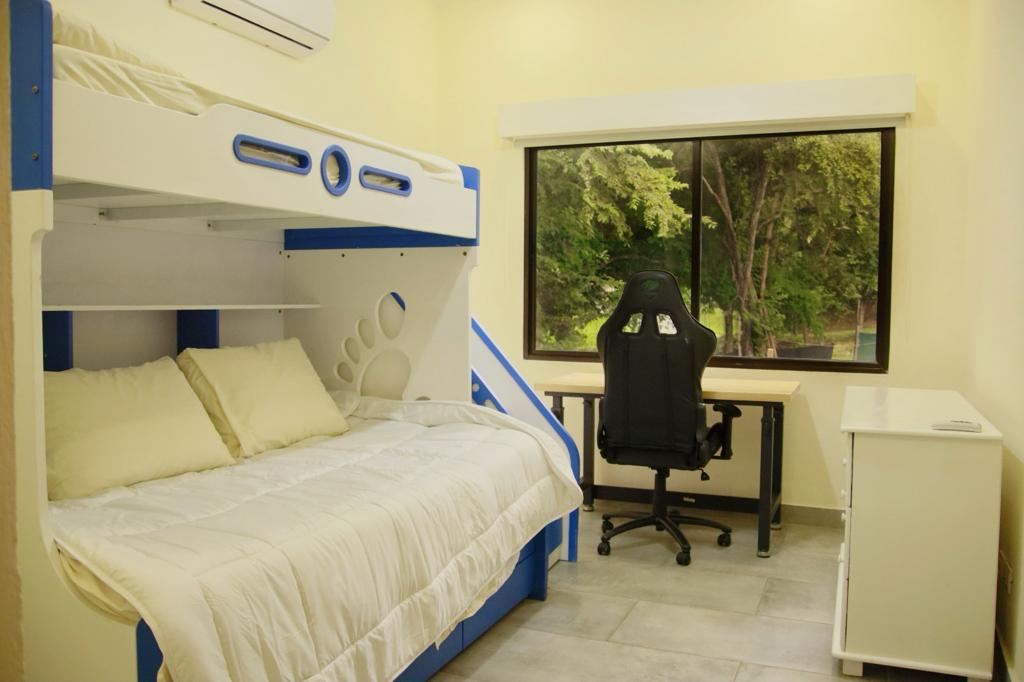 Luxury mansion in Playa Del Coco