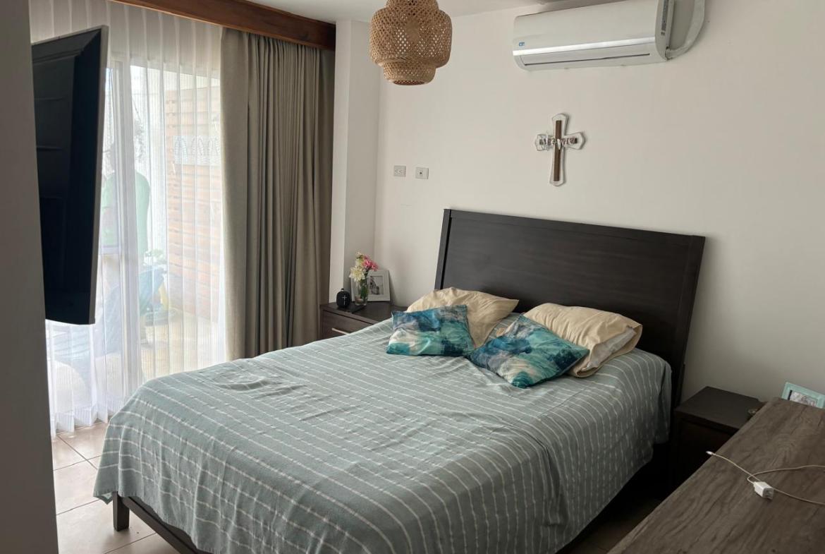 Single family home in Esterillo