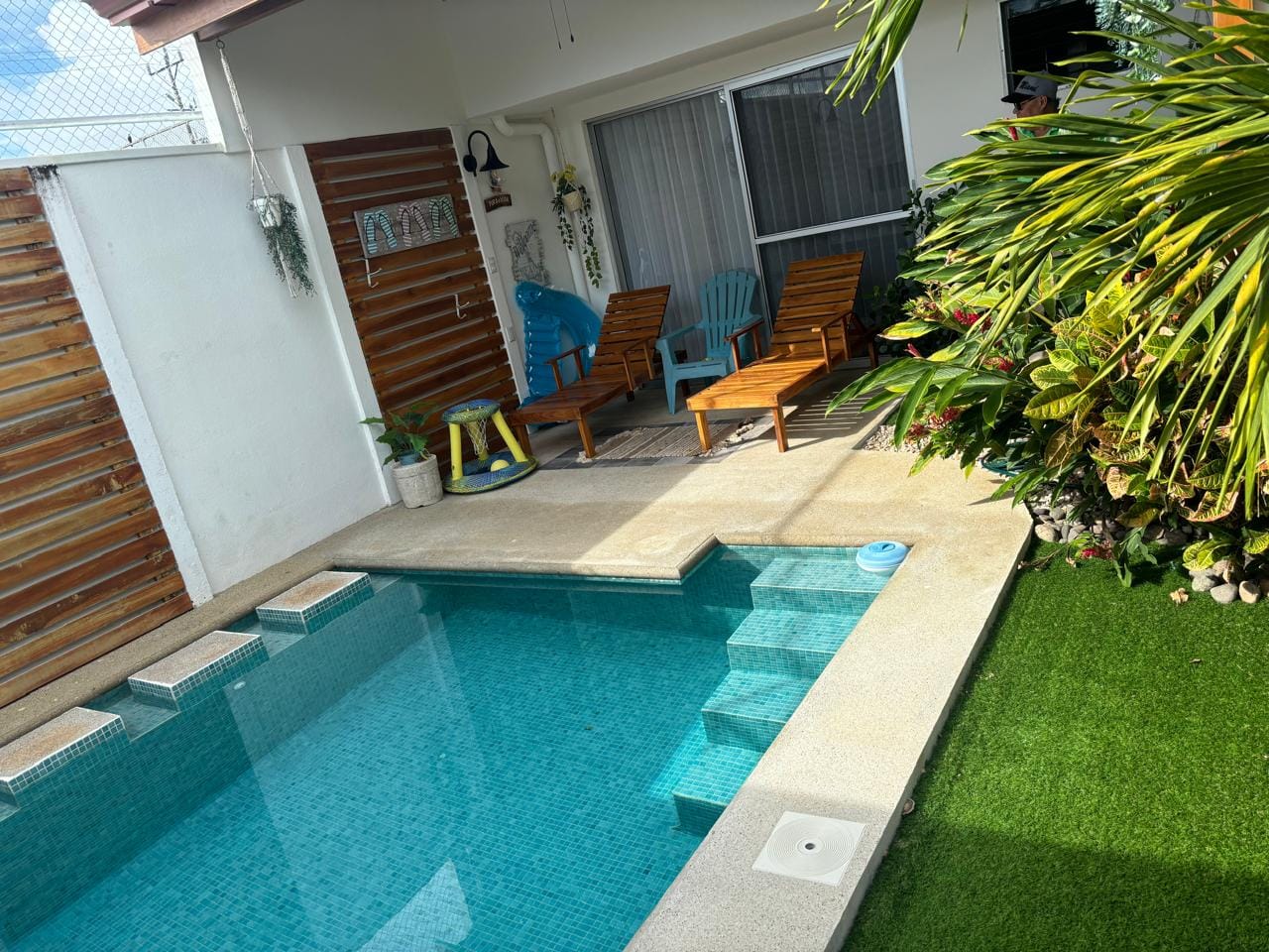 Single family home in Esterillo