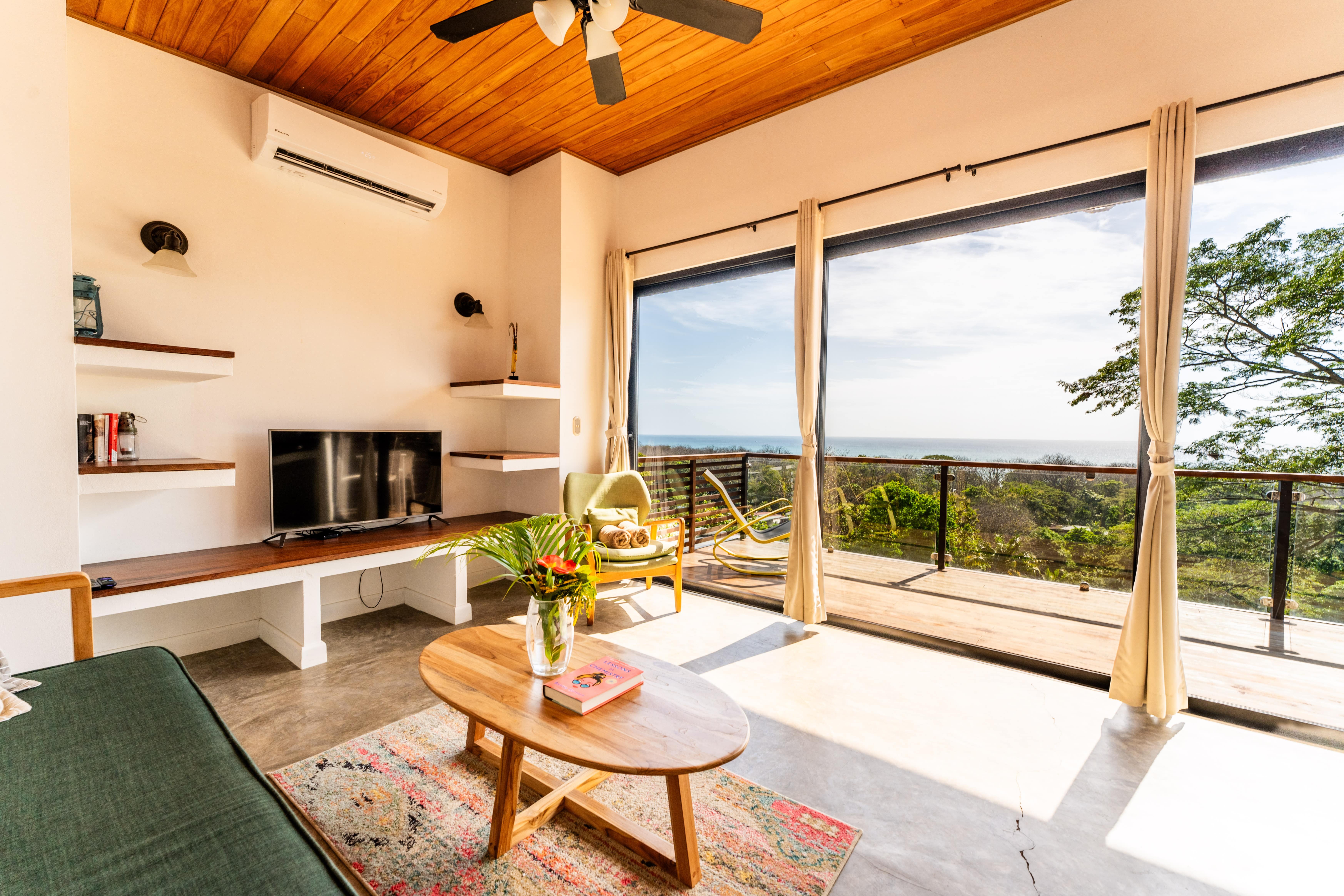 6 luxury Villa in the center of Santa Teresa